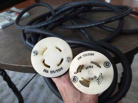 Carol P-7k-1230333 30ftelectric Cable 20amp To 30amp Generator Home Or Rv Nema L14-20p L14-30r