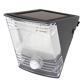 L954 Coleman Cable Led Motion Solar Wall Post Lt