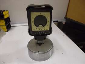 Dei-14121d Federal Maxum Digital Indicator And Emp-10602 Bore Gage Used