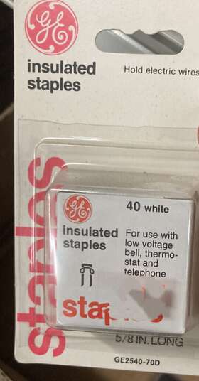 2540-10d Ge 3x - Insulated Staples 5/8 Inch Long Brown 40 Per Box Wiring/phone Ge2540
