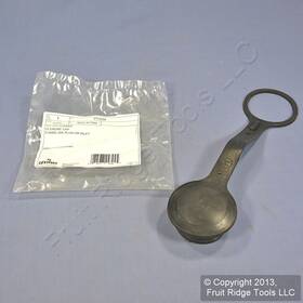 Pc530 Leviton 078477247945 Closure Cap For 30a/32a 5-wire Watertight Pin And Sleeve Plug/inlets