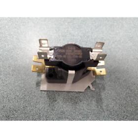 12s20-305065 Service First 24 Volt Sequencer 163578