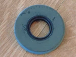 Simplicity Seal-oil 118393. Fixed Price $6.99.