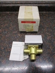 Honeywell V8044A 1044 5 Motorized Diverting Zone Valve 3/4 New Free Shipping. Fixed Price $79.99.
