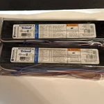 Triad Fluorescent Ballast B332IUNVHPA 120/277 Universal Lamp 32W T8 Free S&h. Fixed Price $29.99.