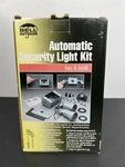 New Hubbell-bell 5883-5 Outdoor Weatherproof Lampholder Kit W/ Photocontrol Nib. Fixed Price $19.54.