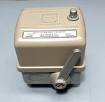 Square D Pressure Switch 9013GSG2 20-40 Psi -nos. Fixed Price $14.00.