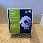 Leviton Plastic Lampholder W/ Pullchain (8827) Fs. Fixed Price $6.00.