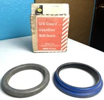 Stemco 372-7095 Trailer Wheel Hub Seal Set Used Complete. Fixed Price $20.30.