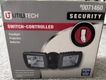 Utilitech 150-WATT Halogen Bronze 2 Head Switch-controlled Flood Light 0071460. Fixed Price $20.00.